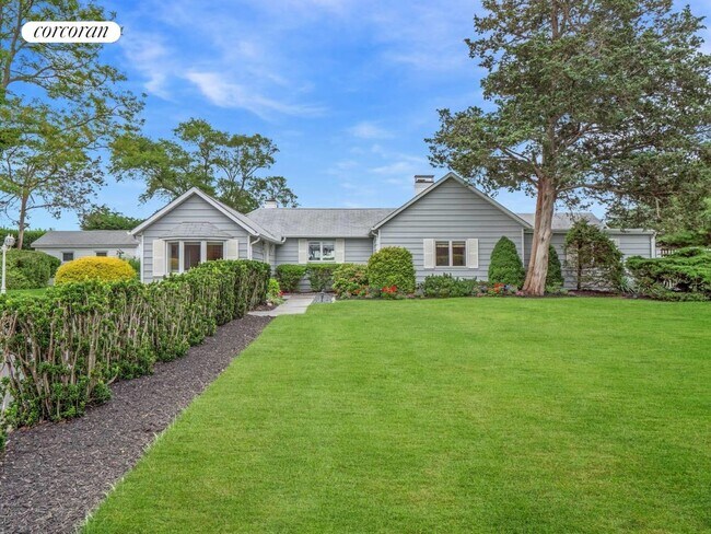 Photo - 46 Little Neck Rd