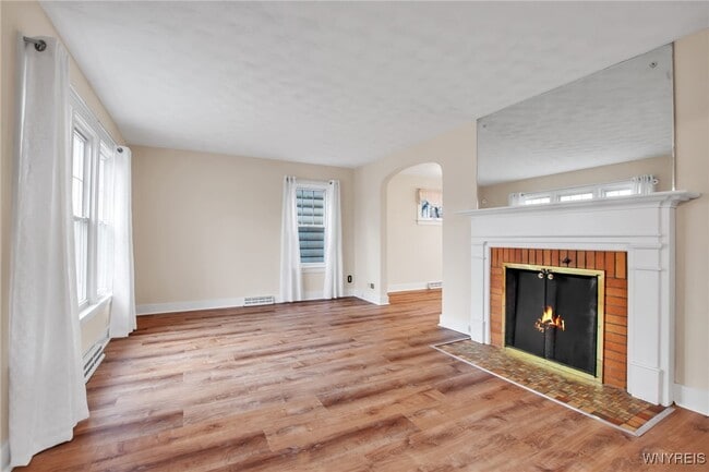 Photo - 21 Waverly Ave