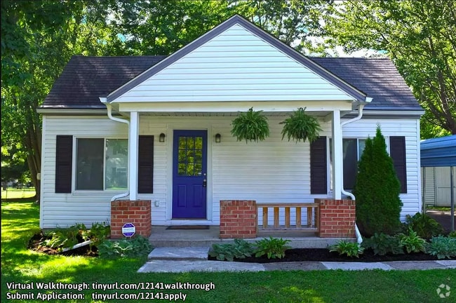 Building Photo - 12141 6th Ave Rental