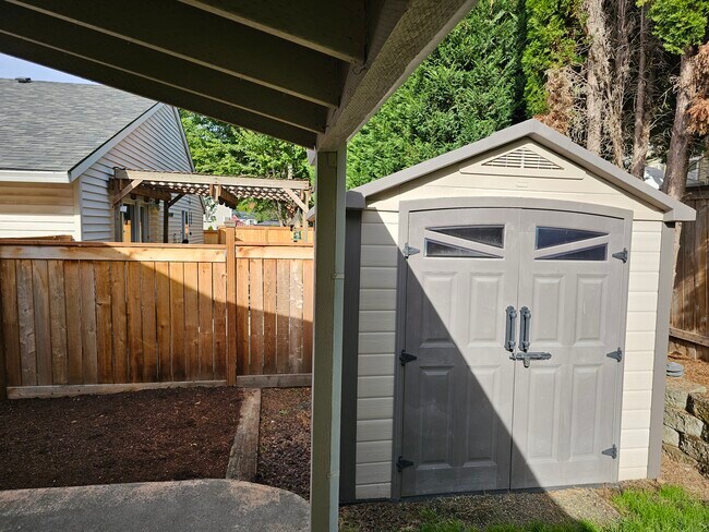 Photo - 21138 SW Houston Dr