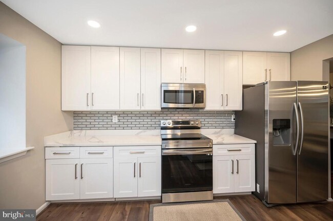 Photo - 2376 Generation Dr