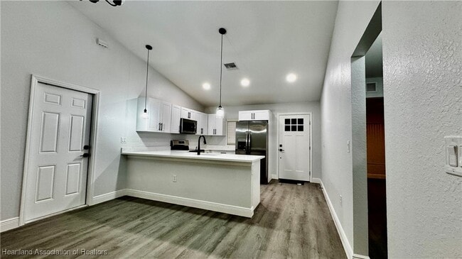 Photo - 7002 Schumacher Rd