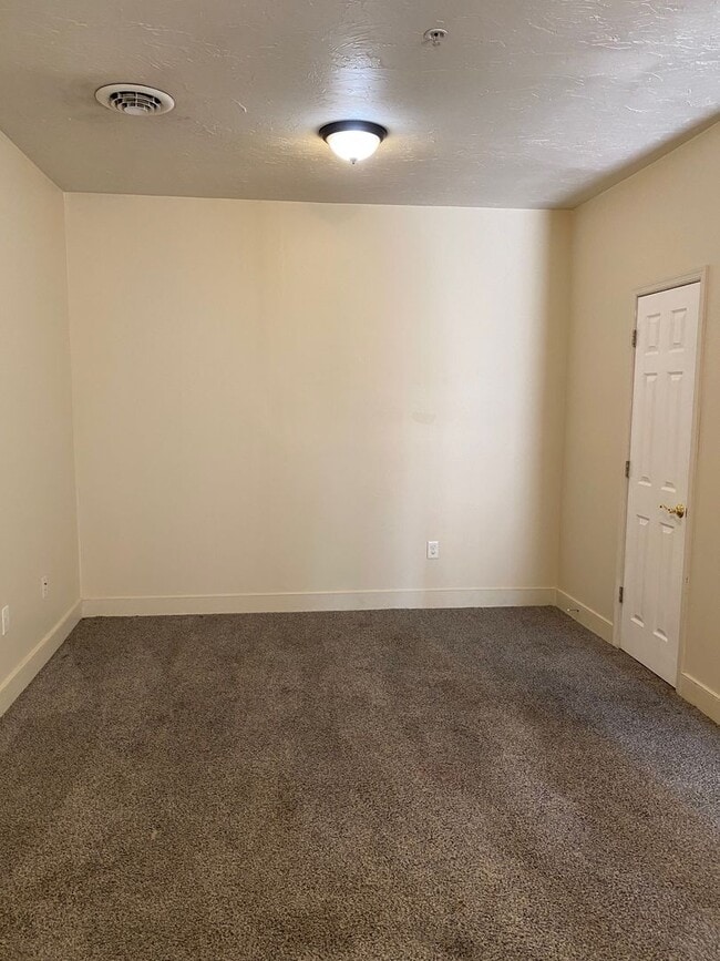 Photo - 301 E Weidman St Unidad 3