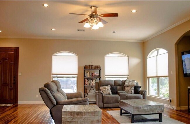 Photo - 20600 Highland Lake Dr