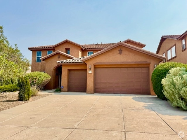 Building Photo - 15 Los Miradores Dr NE Rental