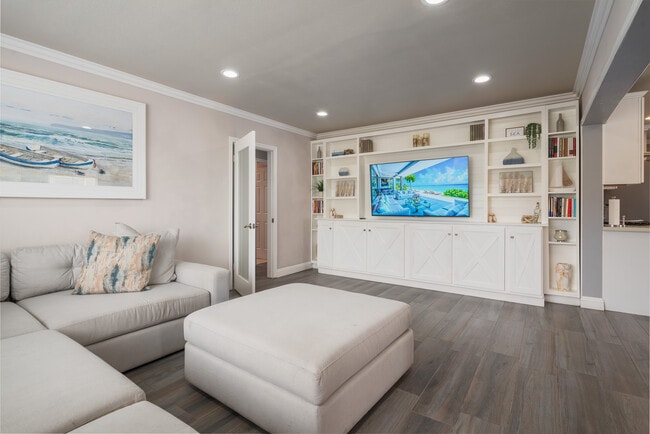 Photo - 4009 Centralia St