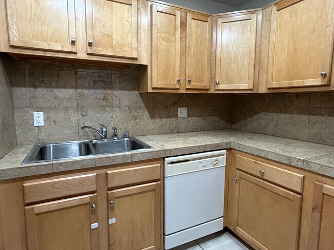 Photo - Gated Community, Darling 2 Bedroom, 2 Bathroom condo Unit #119