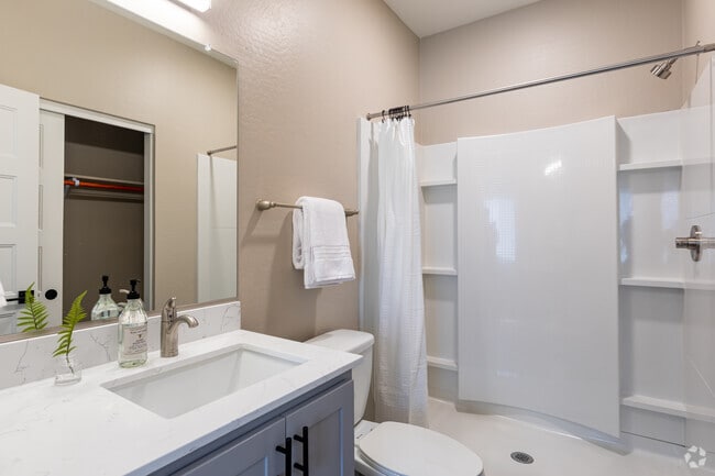4BR, 4.5BA - 1876 SF