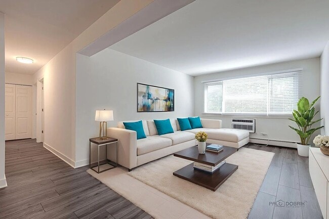 Photo - 2 Bedroom Apartment in Libertyville