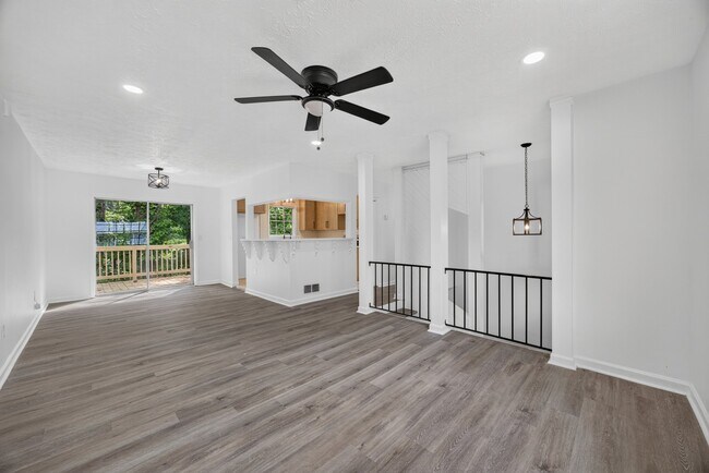 Photo - 9175 Settlers Grove Rd NE