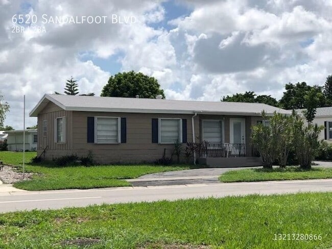 Photo - 6520 Sandalfoot Blvd House