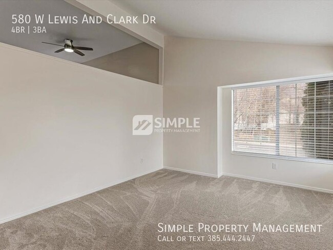 Photo - 580 W Lewis And Clark Cir