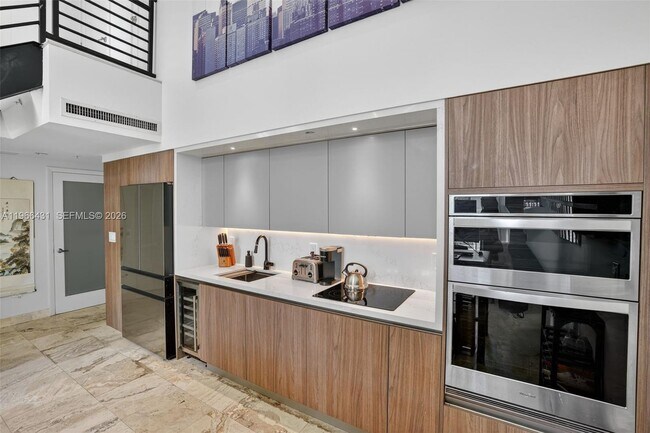 Photo - 7744 Collins Ave Unidad 15