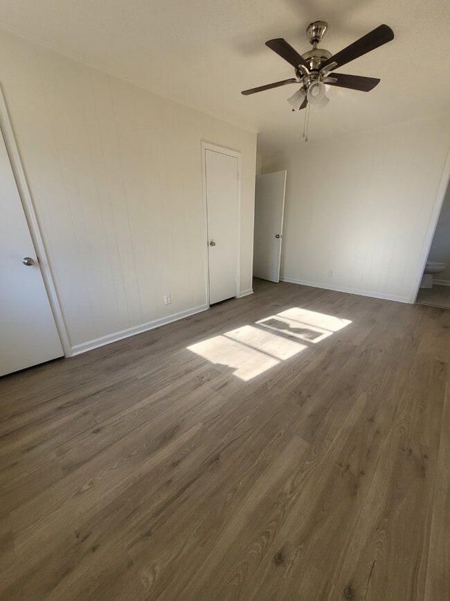 Photo - 2605 Vineyard St