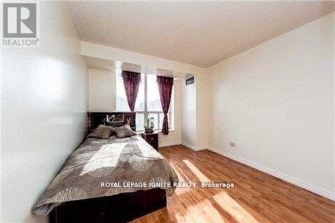 Photo - 410 McLevin Ave Unit 501