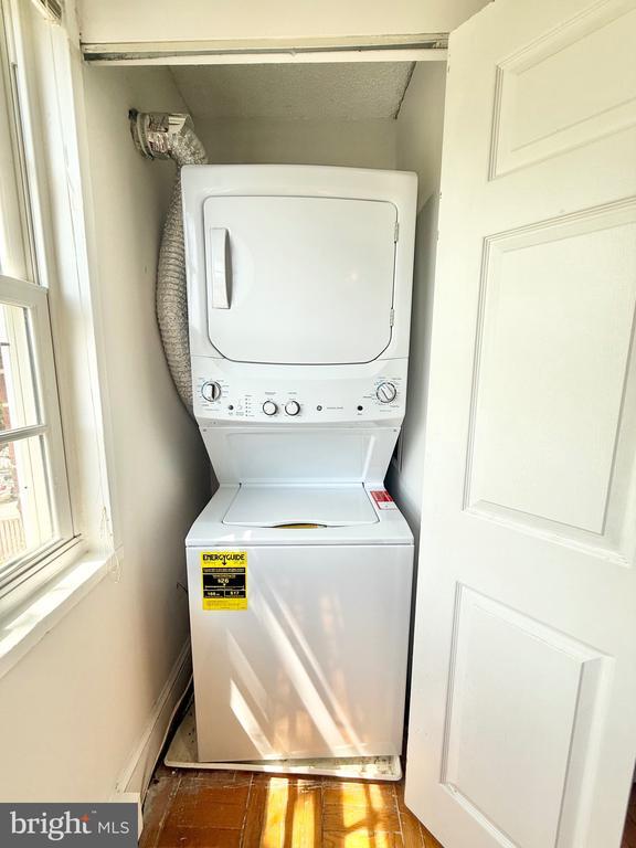 Photo - 1706 W Abingdon Dr Unit 302