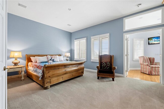 Photo - 515 5th Ave NE