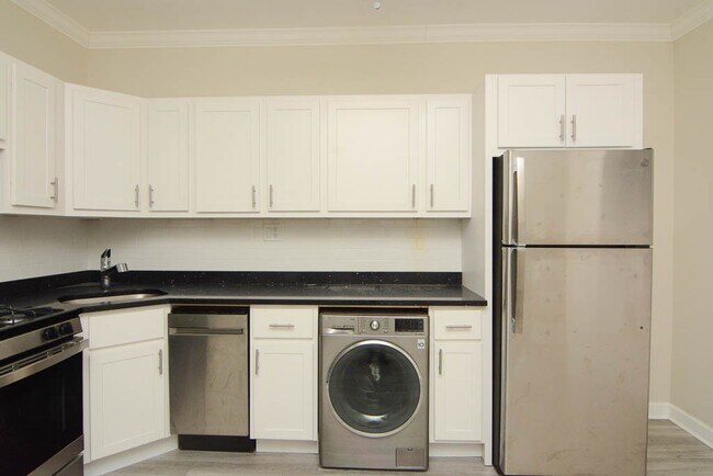 Photo - 726 W Roscoe St Unit N2