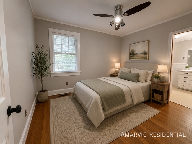 Photo - 907 Rudolph St