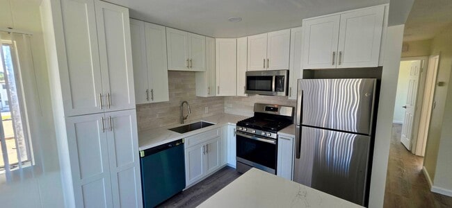 Photo - Upstairs 2 bedroom 1 bath apartment in PB, 4 blocks from ocean