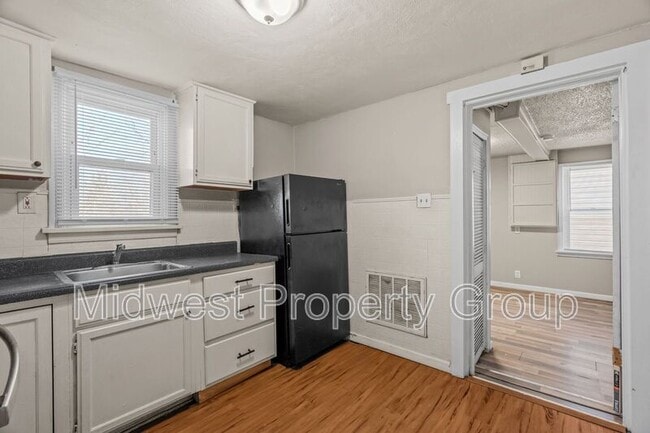 Photo - 161 Anistasia Dr