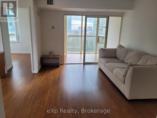 Photo - 265 Enfield Pl Unit 510