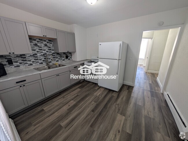 Building Photo - 451 Western St Rental