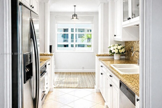 Photo - 141 Crandon Blvd Unidad 331