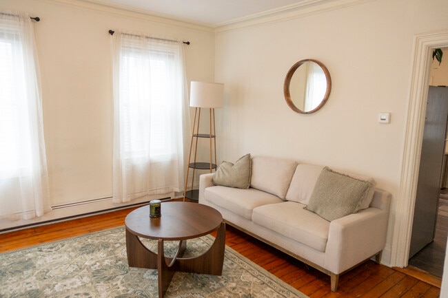 Sala de estar - 30 Royal St Unidad Apt 1