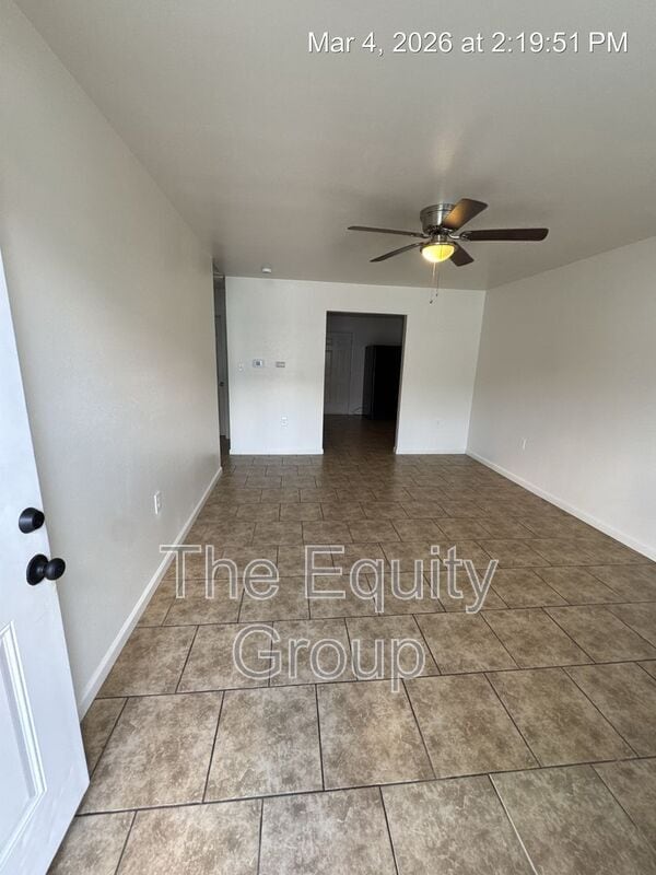 Photo - 1613 E Douglas Ave