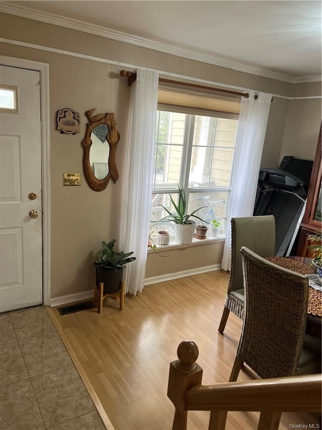 Photo - 6 Taconic St