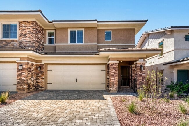 Photo - 775 Fallen Phoenix St