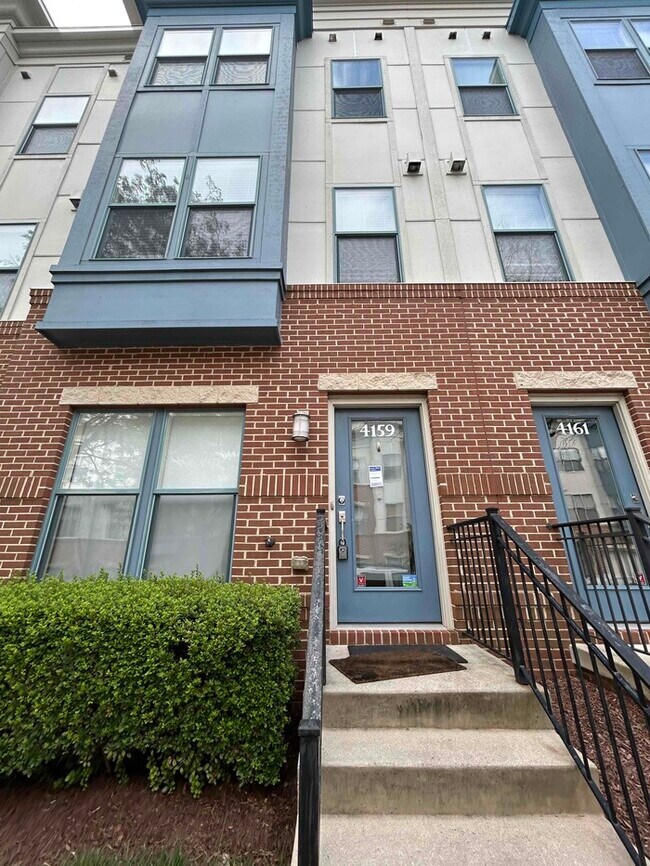 Building Photo - 4159 Rush St Rental