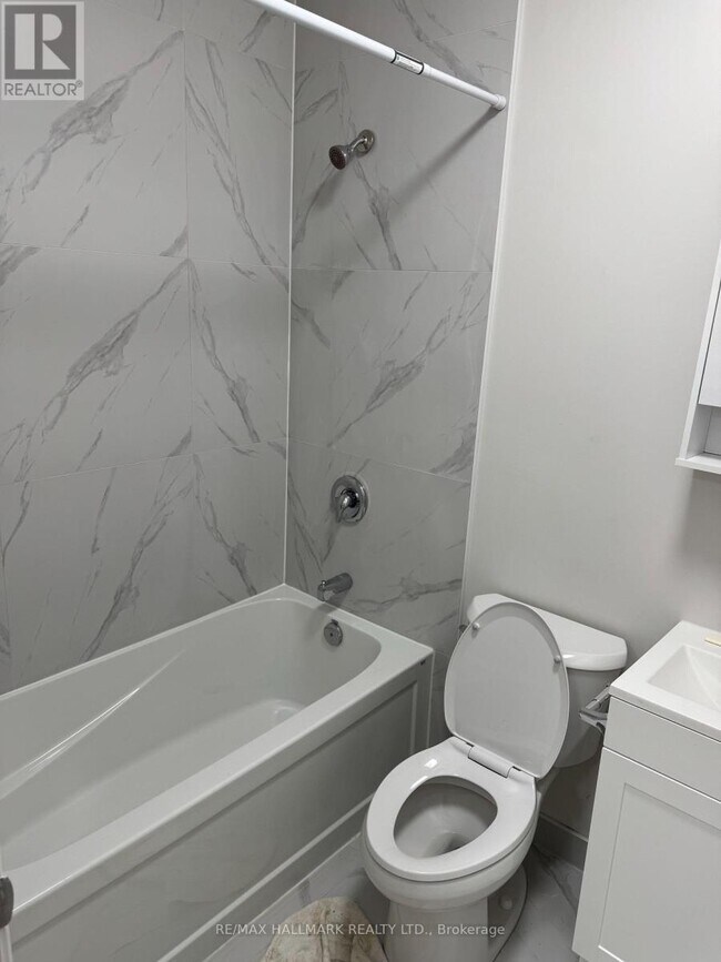 Photo - 2831 Kingston Rd