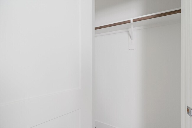 Photo - 831 Paul Quinn St Unidad B