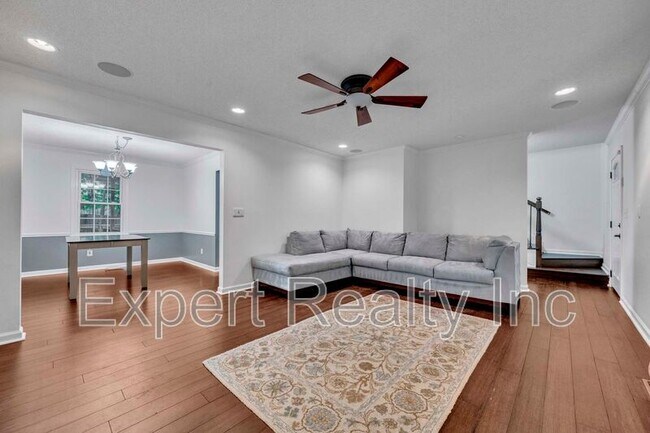 Photo - 5501 Heath Row Dr
