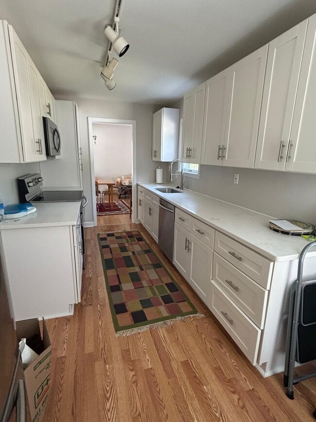 Photo - 4634 N Oakland Ave