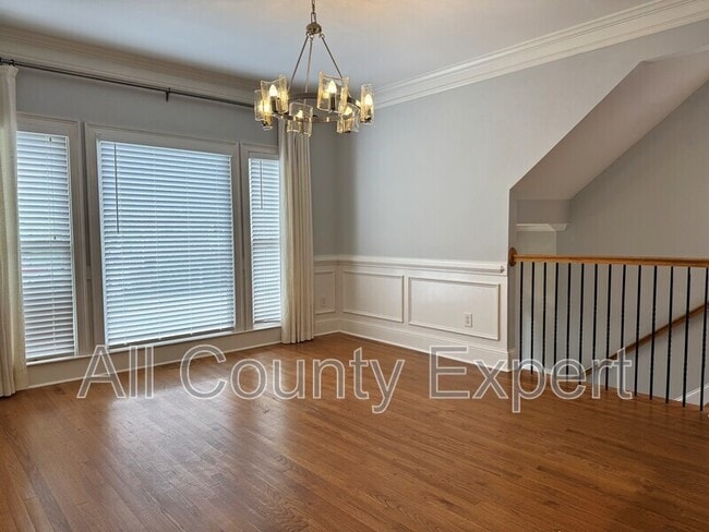 Photo - 871 Lenox Ct NE