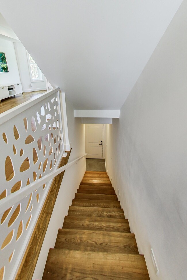 Photo - 25 U St NE Unidad 2