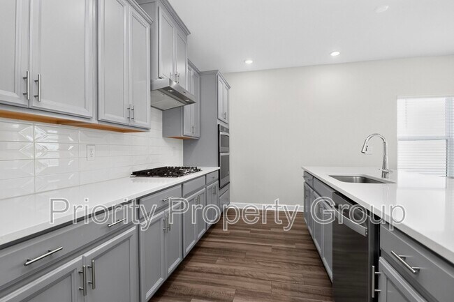 Photo - 11210 Broadbent Ct