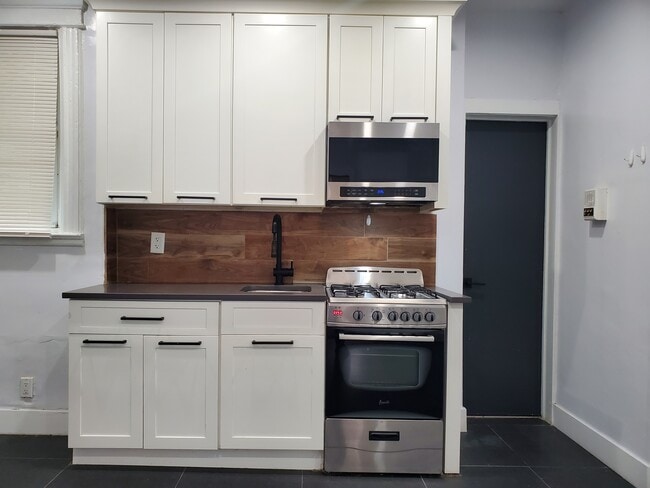 Photo - 66 W 18th St Unit 2F