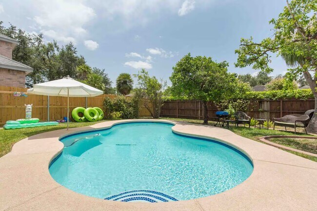 Photo - 701 Avocet Ave