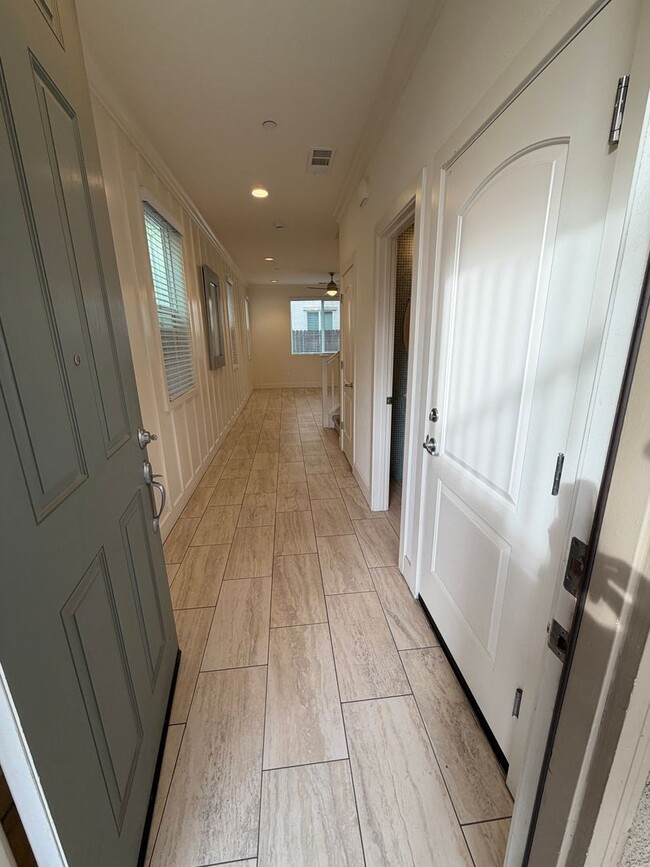 Photo - 3 bedroom | 2.5 bathroom | Single family home in North Natomas