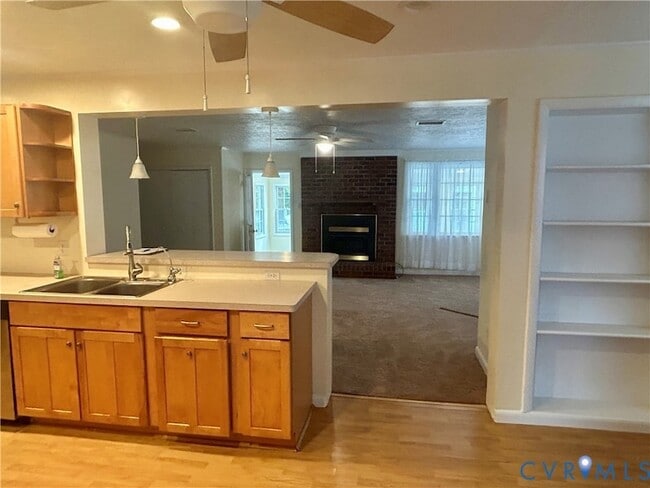 Photo - 1811 Convair Ln