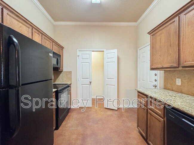 Photo - 521 Pepper Spring Ct