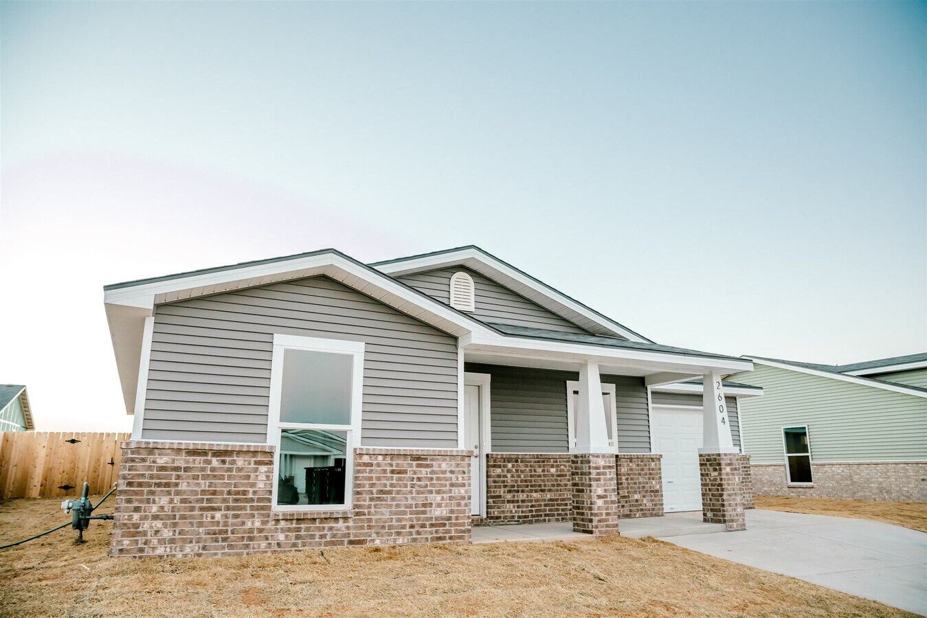 New Construction Built in Upland West - New Construction Built in Upland West Casa