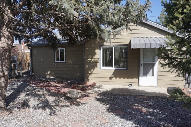 Building Photo - 4682 Pennsylvania St Unit 1/2
