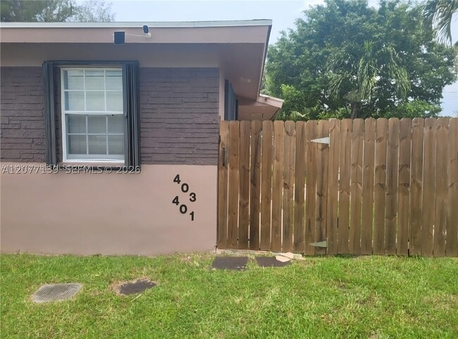 Photo - 401 SW 4th St Unit 403