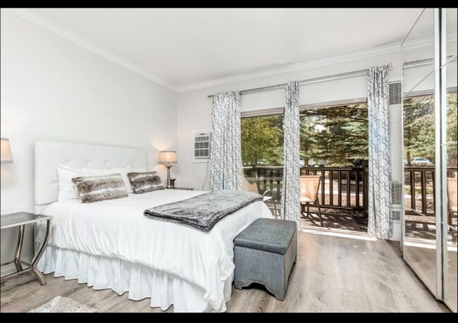 Photo - 2325 Sidewinder Dr Unidad #810