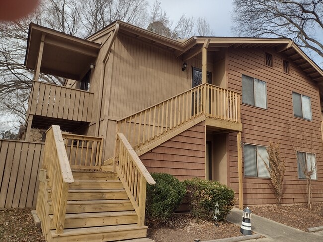 Photo - 1628 Cedarview Ct Unit 1628 Cedarview